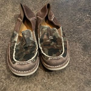 Ariat Crusier- Cowhide Camo and Brown Leather